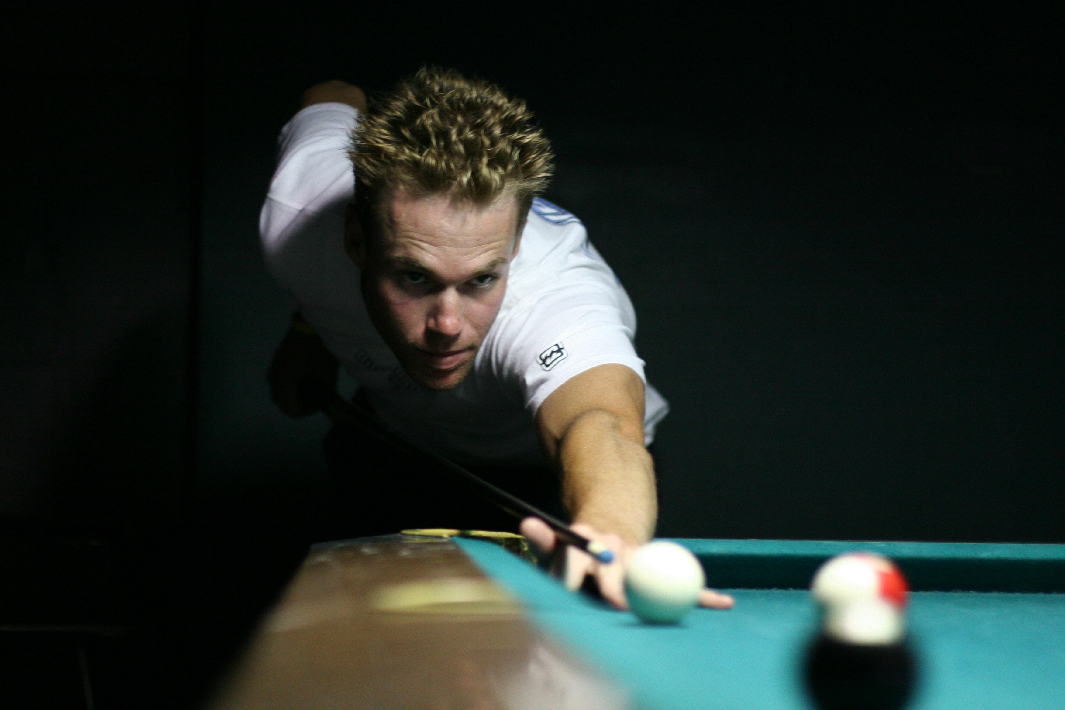 Billiard Player